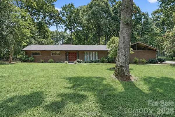 107 Augusta DR, Statesville, NC 28625