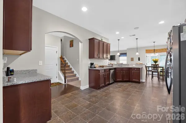 5909 Langwell LN, Charlotte, NC 28278
