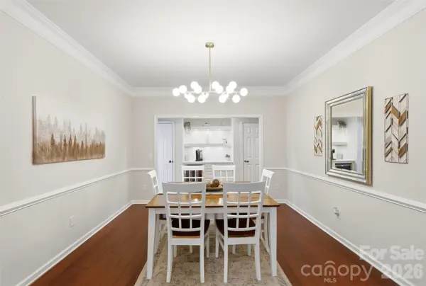 2020 White Cedar LN, Waxhaw, NC 28173