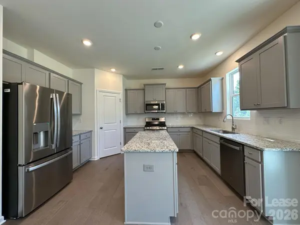 2897 Yeager DR NW, Concord, NC 28027