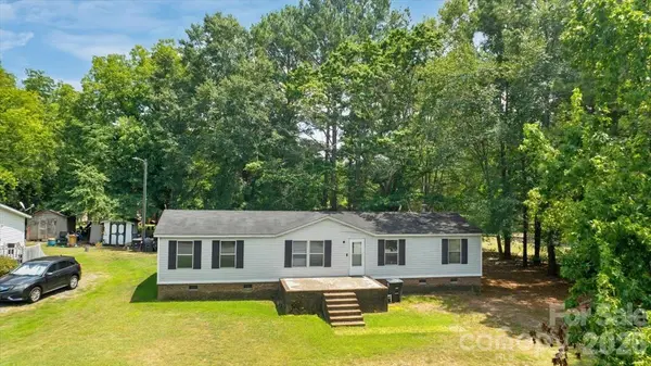 109 Maynard AVE, Wadesboro, NC 28170