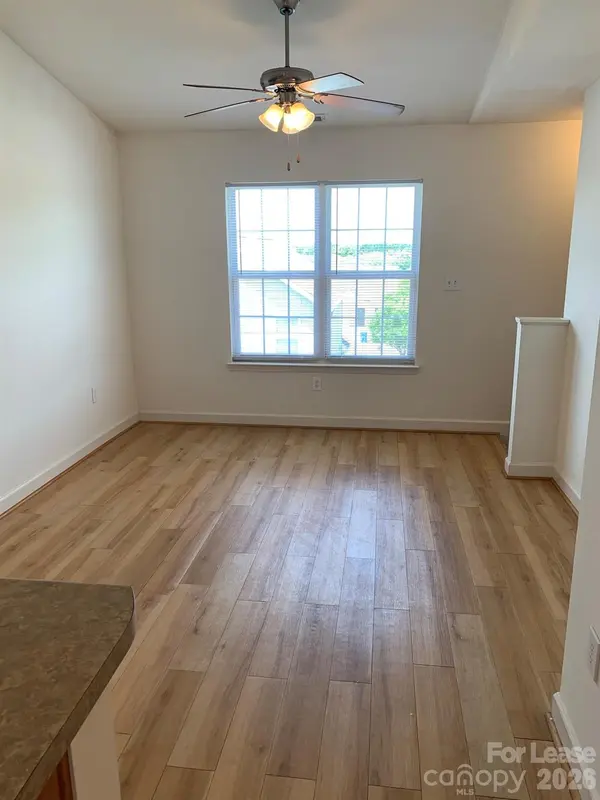 914-A Brawley School RD #A, Mooresville, NC 28117