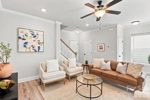 1004 Lyndon Station DR, Pineville, NC 28134