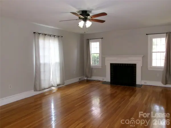 515 Mountain View ST SW, Lenoir, NC 28645