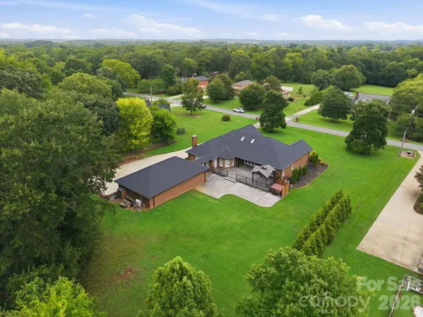 4122 Amarillo DR SW, Concord, NC 28027