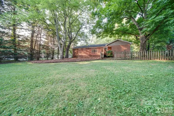 6700 Castlegate DR, Charlotte, NC 28226