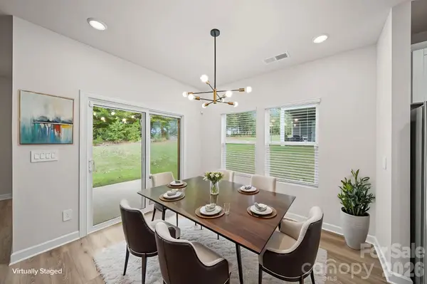 6220 Barcelona WAY, Charlotte, NC 28214