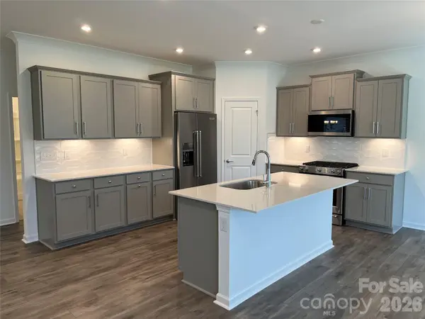 11608 Glasden RD, Charlotte, NC 28278