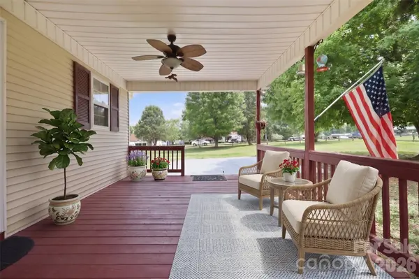 456 Swearing Creek DR, Lexington, NC 27292