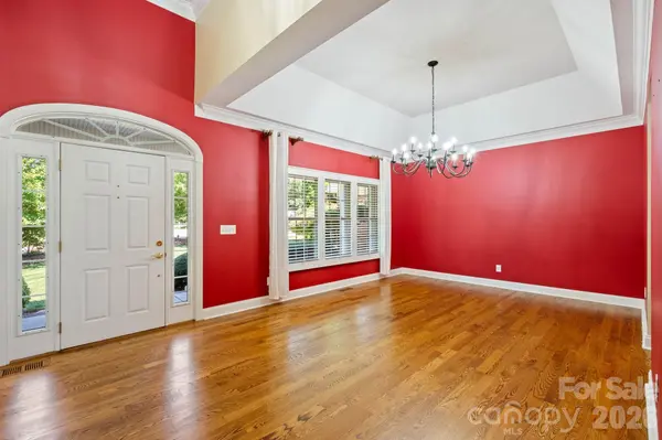 1851 29th Avenue PL NE, Hickory, NC 28601