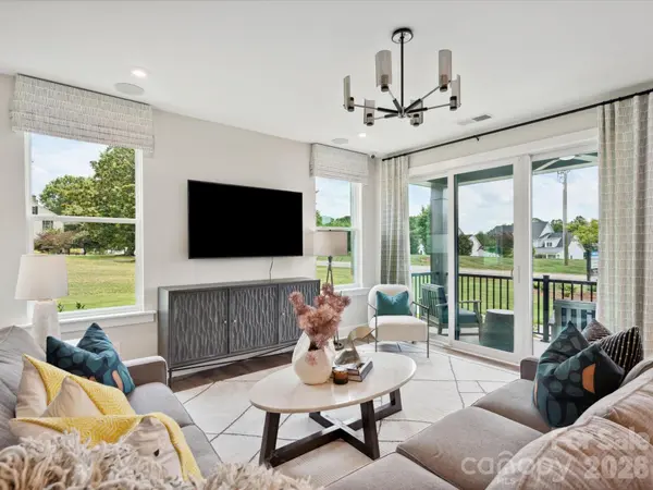 59 Seven Oaks LNDG, Belmont, NC 28012
