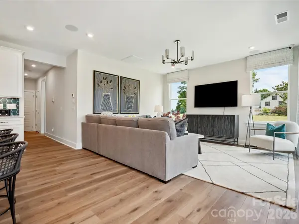 59 Seven Oaks LNDG, Belmont, NC 28012