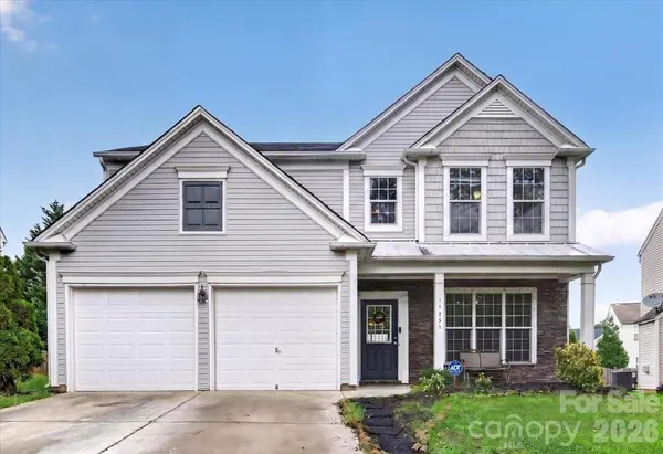 11251 Cypress View DR, Charlotte, NC 28262