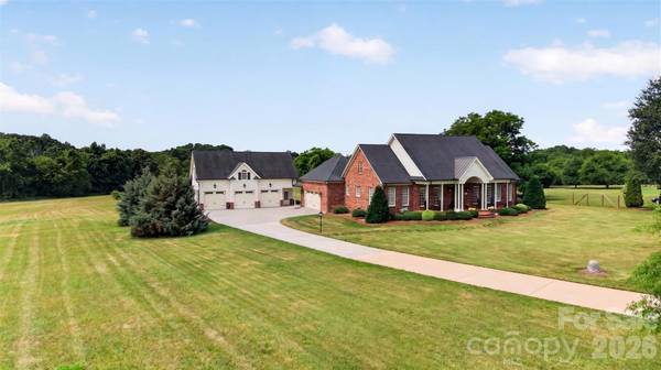 2395 Spencer RD, Archdale, NC 27263