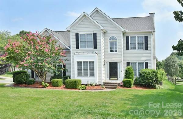 10402 Friarsgate RD, Huntersville, NC 28078