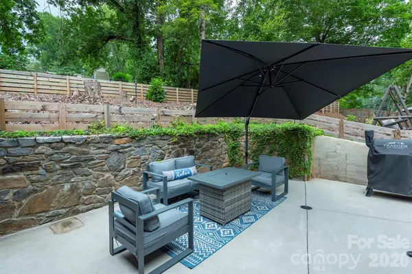 53 Vanderbilt TER, Asheville, NC 28806