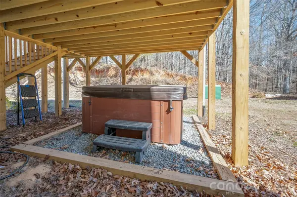 180 Nanhart CT, Rutherfordton, NC 28139
