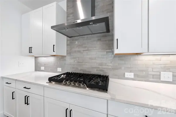 1116 Berryhill RD, Charlotte, NC 28208