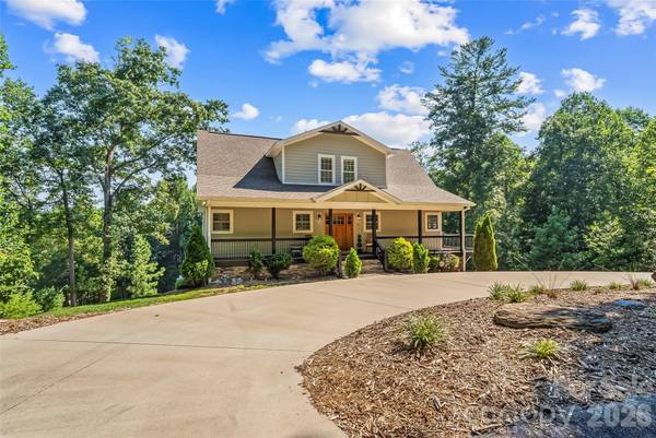 94 S Fairway DR, Nebo, NC 28761