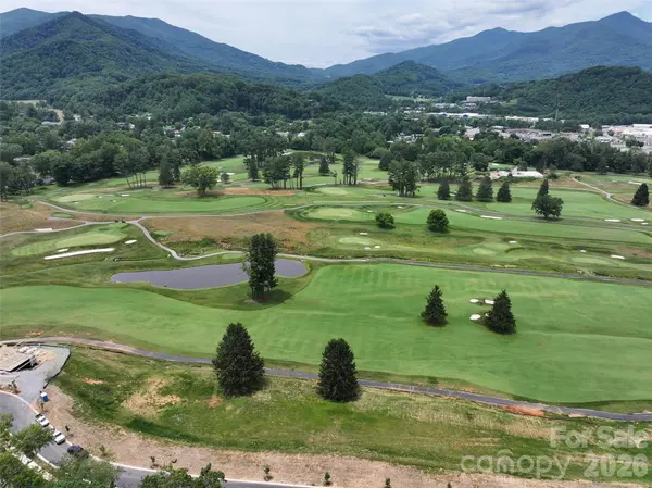 96 Farmer Branch LN #7, Waynesville, NC 28786