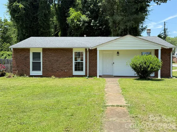 3523 Spring Terrace LN, Charlotte, NC 28269