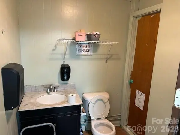 123 Park LN, Rutherfordton, NC 28139