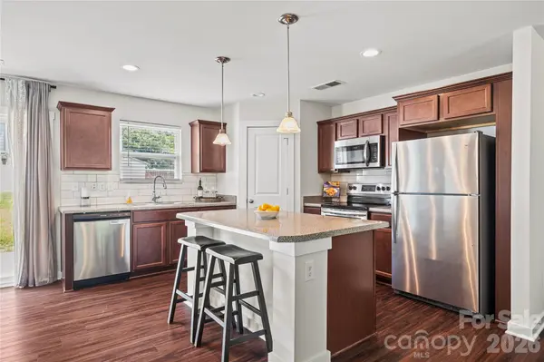 105 Beam DR, Mooresville, NC 28115