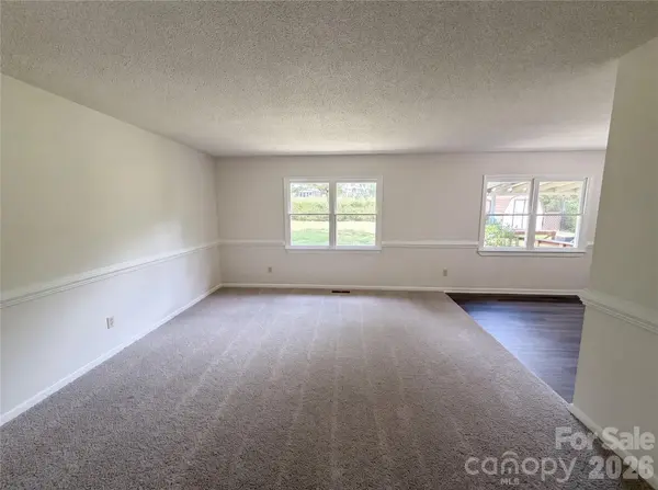 1034 Buckingham AVE, Gastonia, NC 28054