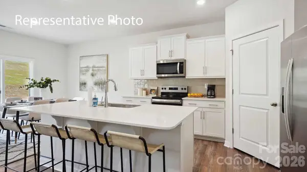 522 Brinkley DR, Kings Mountain, NC 28086