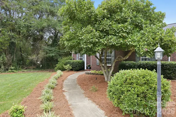 3008 Mooresville RD, Salisbury, NC 28147