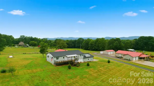 1127 Black Oak Ridge RD, Taylorsville, NC 28681