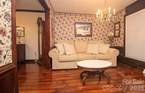 8301 Abercorn LN, Charlotte, NC 28227