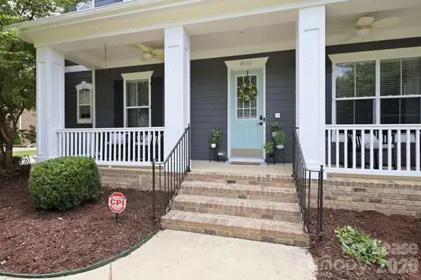 8636 Sagekirk CT, Charlotte, NC 28278