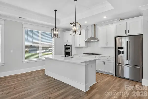 1652 Dresden DR, Rock Hill, SC 29732