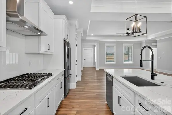 1652 Dresden DR, Rock Hill, SC 29732