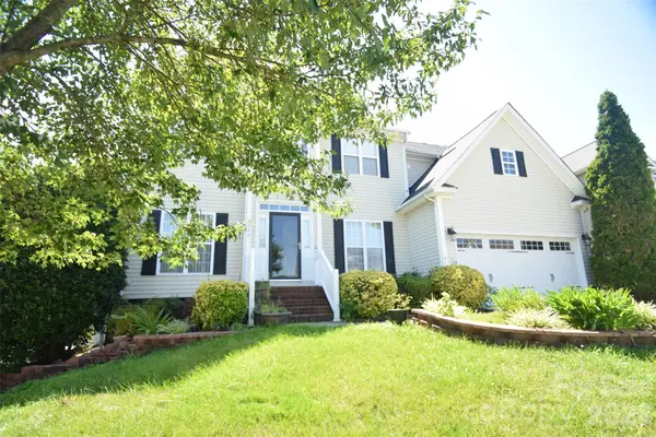 6629 Pattonsburg DR, Charlotte, NC 28213