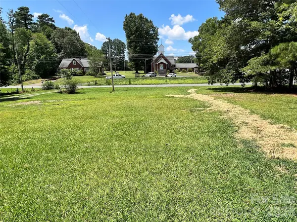 24520 Ridgecrest RD, Locust, NC 28097