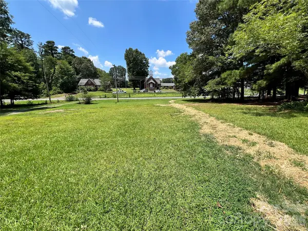 24520 Ridgecrest RD, Locust, NC 28097