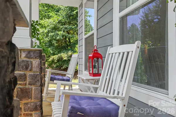 9014 Manor Oak CT, Charlotte, NC 28277