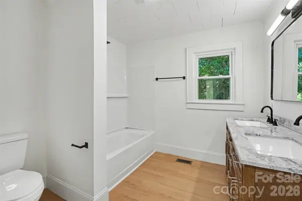 115 Autumn Leaf RD, Troutman, NC 28166