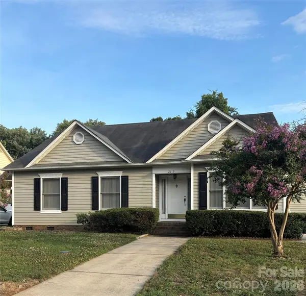2119 Summers GLN, Rock Hill, SC 29732
