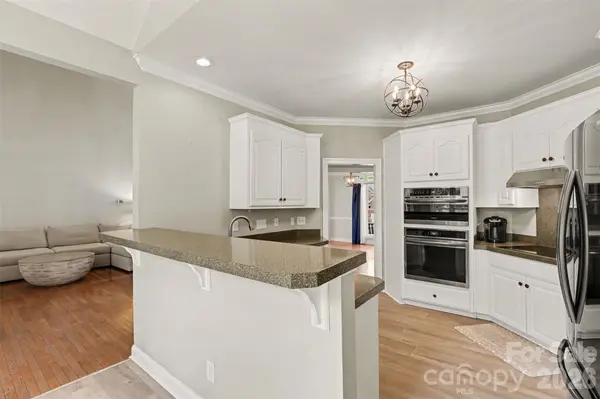 5107 Summerell AVE, Gastonia, NC 28056