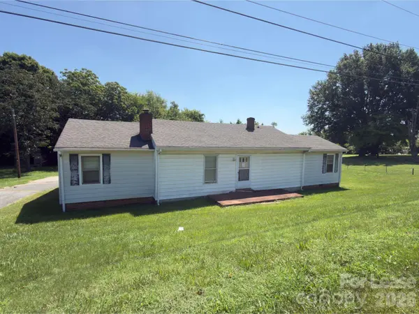648 Kannapolis Pkwy, Kannapolis, NC 28027