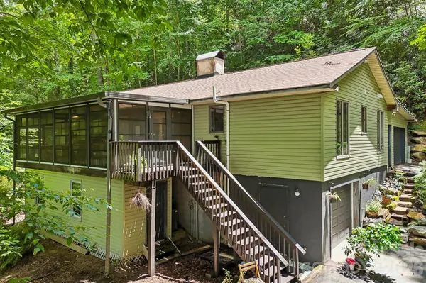 637 Cascade Lake RD, Pisgah Forest, NC 28768