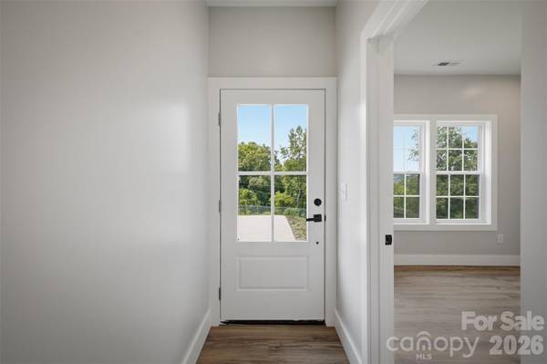 913 Overlook DR SW, Lenoir, NC 28645