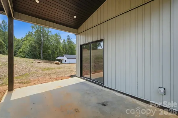 913 Overlook DR SW, Lenoir, NC 28645