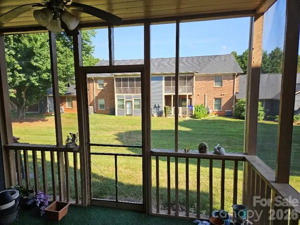 221 Pointe CIR, Rock Hill, SC 29732