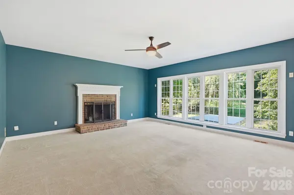 12106 Kane Alexander DR, Huntersville, NC 28078