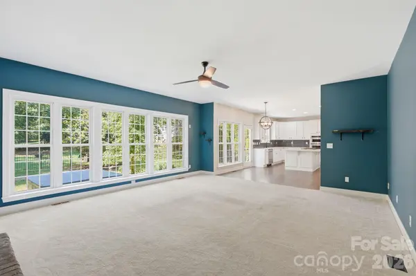 12106 Kane Alexander DR, Huntersville, NC 28078