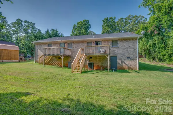 143 Big Springs AVE, Forest City, NC 28043